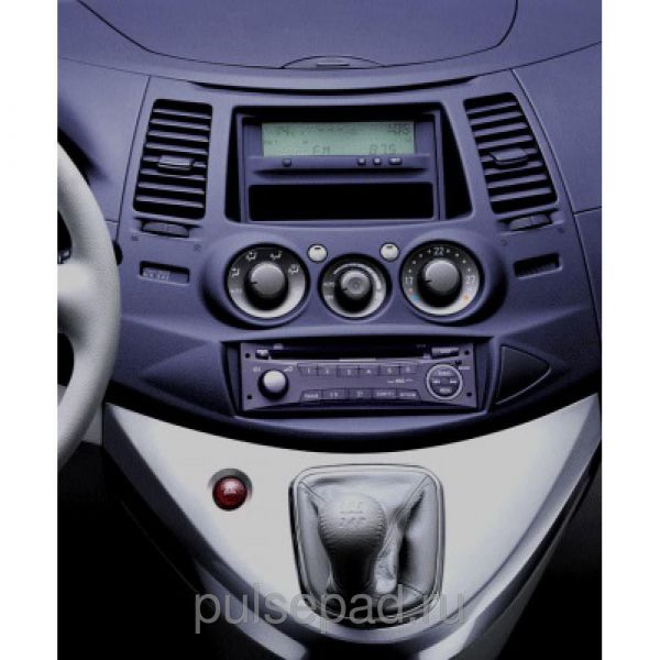 Рамка переходная 11-250 Carav Mitsubishi Grandis 2DIN