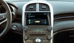 Штатная магнитола Synteko Chevrolet Malibu 2012+