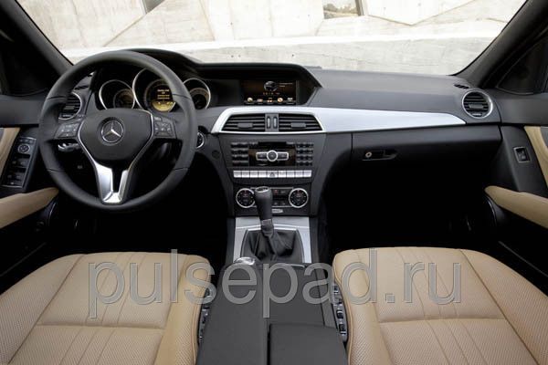 Штатная магнитола Synteko Mercedes C class (W204) 2011+