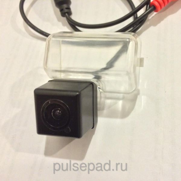 Камера заднего вида iDial CCD-185 Mazda 6/CX-7
