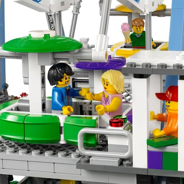 Пластиковый конструктор LEGO Creator Колесо обозрения (10247)