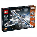 Пластмассовый конструктор LEGO Грузовой самолет (42025)