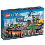 Пластмассовый конструктор LEGO City Городская площадь (60097)