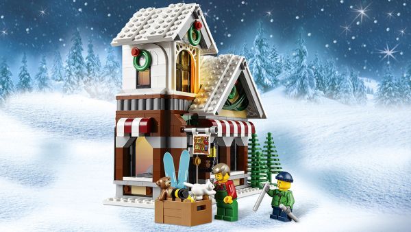 Пластиковый конструктор LEGO Creator Зимний магазин игрушек (10249)