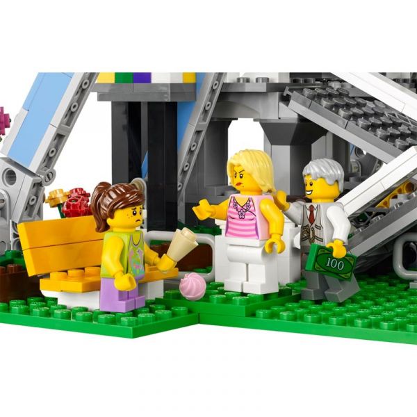 Пластиковый конструктор LEGO Creator Колесо обозрения (10247)
