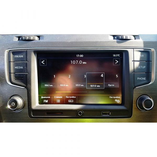 Штатная магнитола RCD 330 MQB VW/Skoda Plus CAN CarPlay