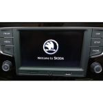 Штатная магнитола RCD-330 MQB Skoda Octavia A7