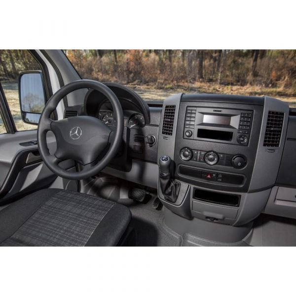 Рамка переходная AWM 781-325-06 Sprinter Mercedes (W906) 04/2006 ->/ VW Crafter 04/2006 -> 2DI