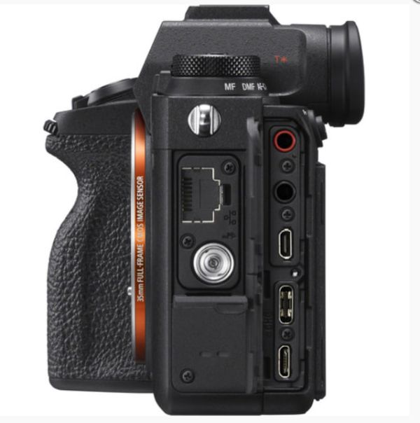 Бездзеркальний фотоапарат Sony Alpha A9 II body (ILCE9M2B.CEC)