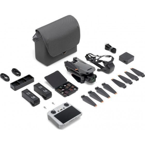 Квадрокоптер DJI Mavic 3 Pro Fly More Combo with DJI RC (CP.MA.00000660.01)